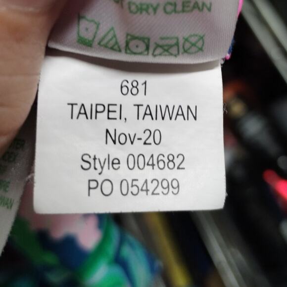 Lilly Pulitzer Size XXL UPF 50+ Weekender High-Rise Crop Legging Macaw Blue - Picture 7 of 7